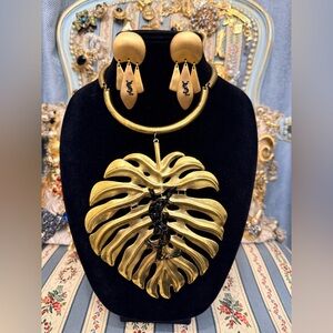 Custom Made Monstera Leaf Jewelry Set